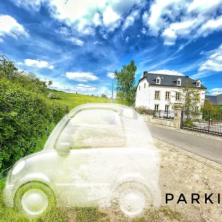 House - Mare&filly *