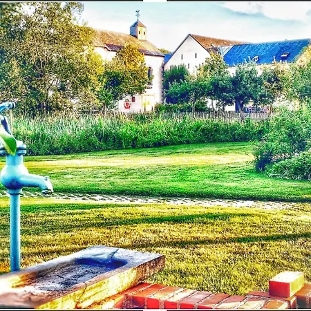 홈스테이 House - Mare&filly Weyer