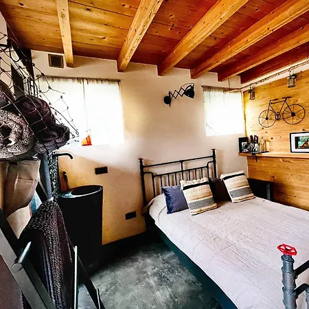 House - Mare&filly *